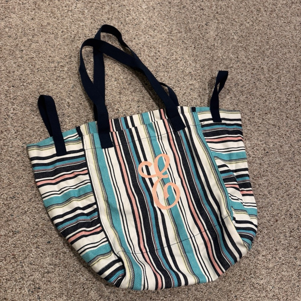 Thirty One Huge New Horizon Striped Beach Tote Blue Caribbean Weave ~ Coral "E"